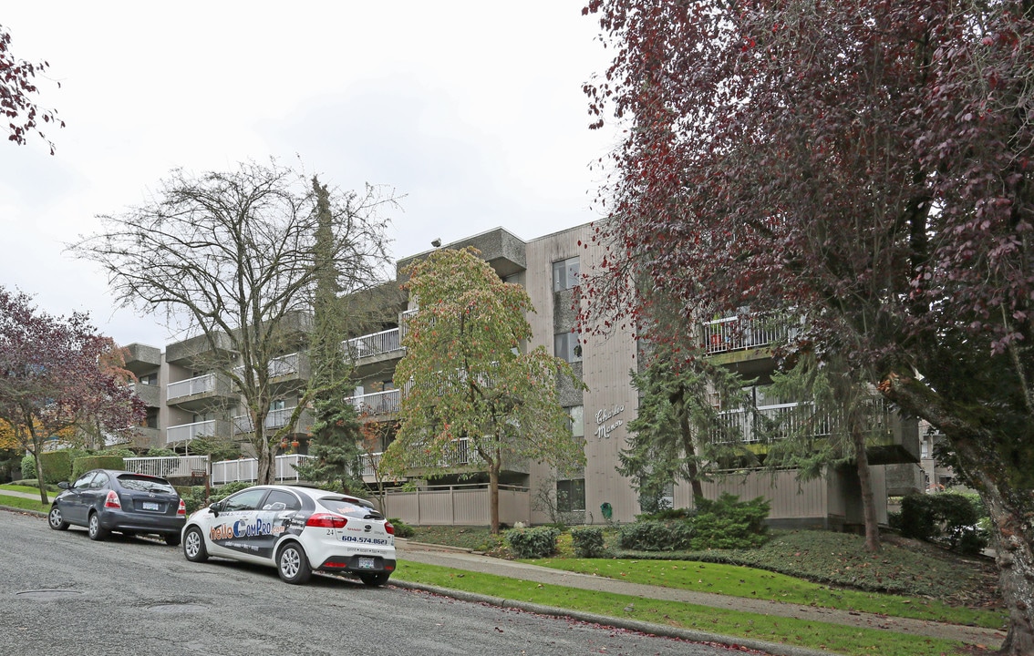 Charles Manor in Vancouver, BC - Building Photo