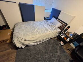 442 S 1350 E, Unit Front Room Private Bed in Provo, UT - Building Photo - Building Photo