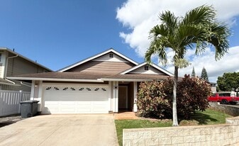 94-1034-1034 Halewili St in Waipahu, HI - Building Photo