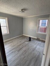 911 Findley Ave in Zanesville, OH - Building Photo - Building Photo