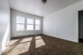 5100-04 W Monroe St Chicago, IL 60644 in Chicago, IL - Foto de edificio - Building Photo