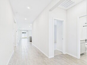 18050 W Creedance Blvd in Surprise, AZ - Building Photo - Building Photo