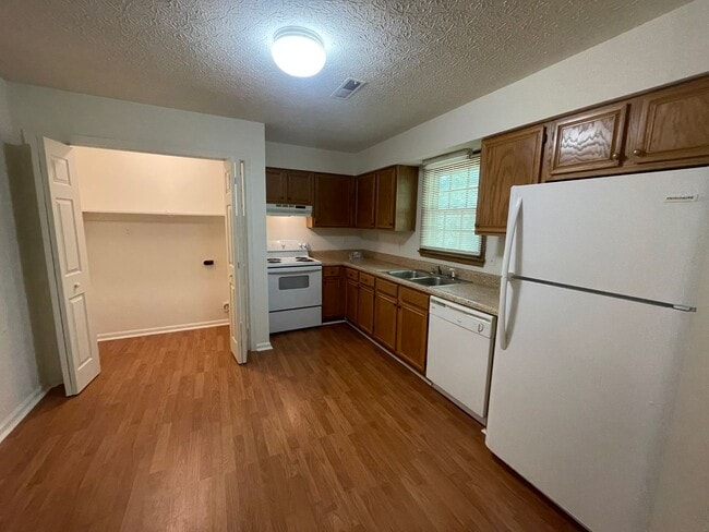 933 Grand Arbre Dr in Bedford, VA - Building Photo - Building Photo
