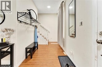 23 Palace St in Brantford, ON - Building Photo - Building Photo