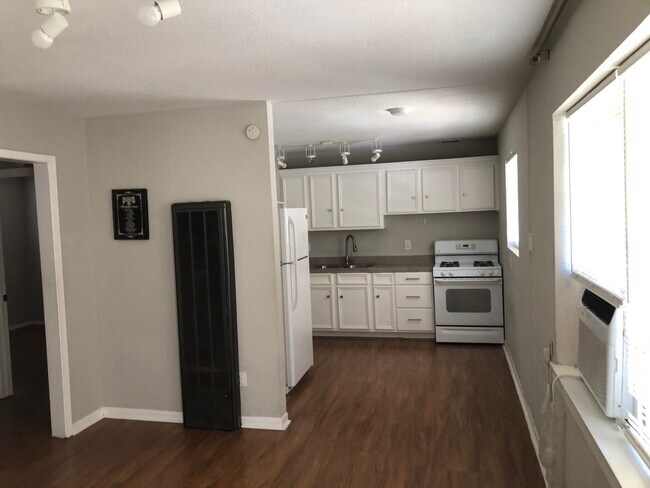 2606 Barbee St in Houston, TX - Building Photo - Building Photo