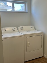 12521-12577 77 St NW in Edmonton, AB - Building Photo - Building Photo