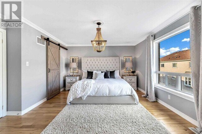 193 Dean Burton Ln in Newmarket, ON - Building Photo - Building Photo