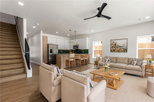 property at 949 SE 10th St