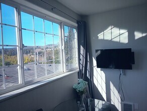 2195 Fleming Ave, Unit Studio apt w kitchenette in Tillamook, OR - Building Photo - Building Photo