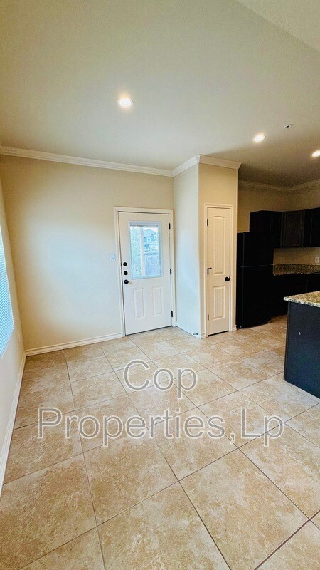 7108 Micayla Cv in San Antonio, TX - Building Photo - Building Photo