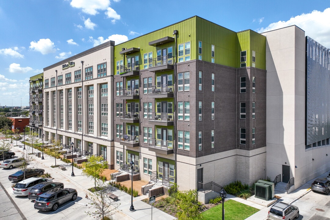 Willow & Wise in Fort Worth, TX - Foto de edificio