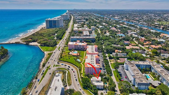 1000 E Camino Real, Unit APT 1A in Boca Raton, FL - Building Photo