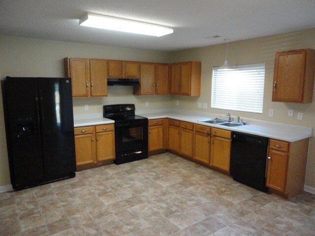 2544 Quarry Ridge Ln in Raleigh, NC - Building Photo - Building Photo
