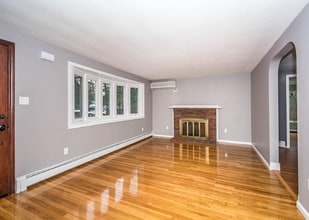 128 Salem Rd in Billerica, MA - Building Photo - Building Photo