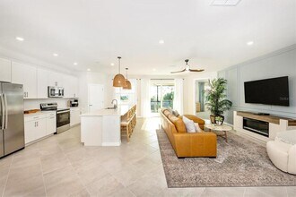 17770 Boracay Ct in Venice, FL - Building Photo - Building Photo