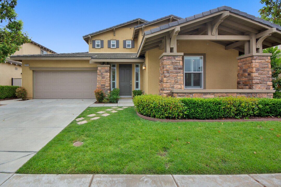 2781 Morning Walk Ct in Escondido, CA - Building Photo