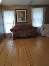 357 Holly Ln in Kentwood, LA - Foto de edificio - Building Photo