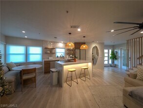 1495 Blue Point Ave in Naples, FL - Building Photo - Building Photo