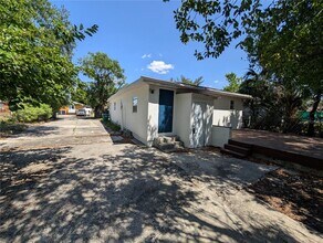 4604 Courtland St in Tampa, FL - Building Photo - Building Photo