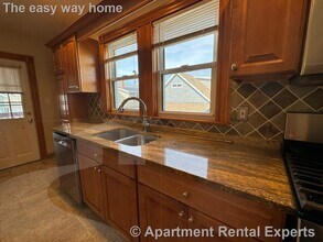 14 Melville Rd in Somerville, MA - Building Photo - Building Photo