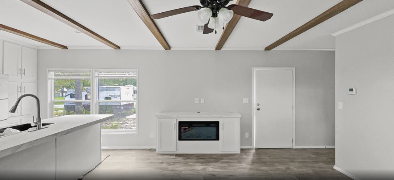 246 Brenda Rd in Trinity, TX - Building Photo