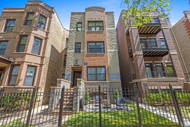 property at 3249 N Seminary Ave