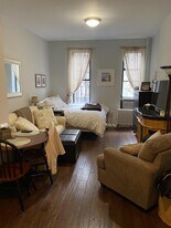 248 E 90th St in New York, NY - Building Photo