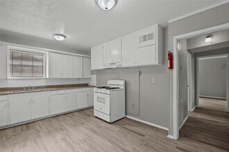 2729 Main St in La Marque, TX - Building Photo - Building Photo