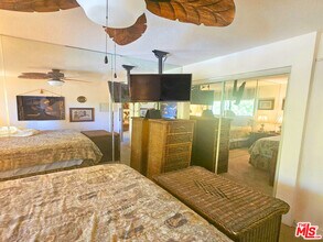 2812 N Auburn Ct in Palm Springs, CA - Building Photo - Building Photo