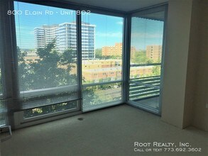 800 Elgin Rd-Unit -Unit 802 in Evanston, IL - Building Photo - Building Photo