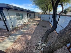 3553-3555 E 4th St in Tucson, AZ - Building Photo - Primary Photo