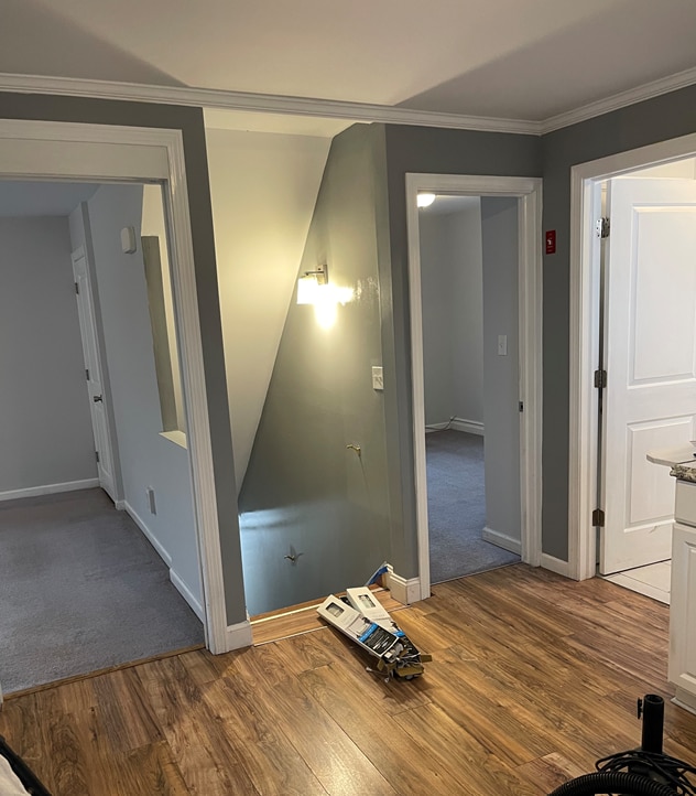 23 Griffing Ave, Unit Second Floor