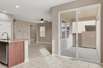 7521 Evening Melody Ct in Las Vegas, NV - Building Photo - Building Photo