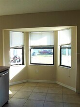 1450 Doris St in Orange City, FL - Building Photo - Building Photo