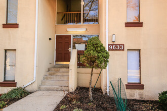 9633 Whiteacre Rd, Unit C3 in Columbia, MD - Building Photo - Building Photo