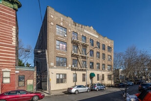 219 Sackman St in Brooklyn, NY - Foto de edificio - Primary Photo