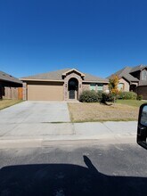 103 Shadow Mountain Dr in Del Rio, TX - Building Photo - Building Photo