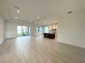 3945 Perseus St in Naples, FL - Building Photo - Building Photo