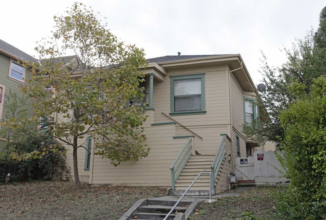 823 Kentucky St in Vallejo, CA - Building Photo