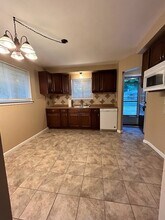 28050 Curtis Rd in Livonia, MI - Building Photo - Building Photo