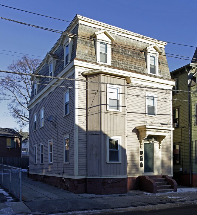 251 Carpenter St in Providence, RI - Building Photo