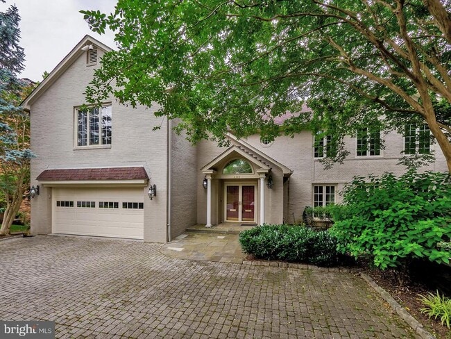 property at 6513 Kenhill Rd