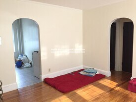 349 Pleasant St, Unit B3-1 in Malden, MA - Building Photo