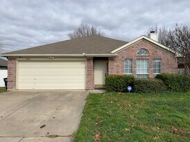 3620 Garden Springs Dr, Unit 3620 Garden Springs