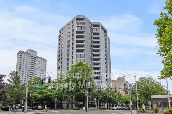 property at 2621 2nd Ave