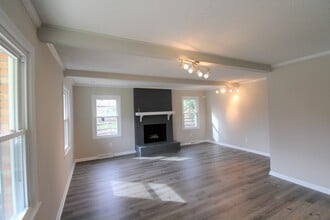12011 Merriweather Dr in Charlotte, NC - Building Photo - Building Photo
