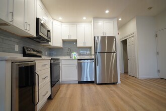 521 Massachusetts Ave, Unit 5 in Boston, MA - Building Photo - Building Photo