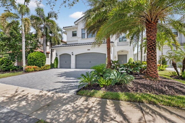 16726 Picardy Way in Delray Beach, FL - Building Photo - Building Photo