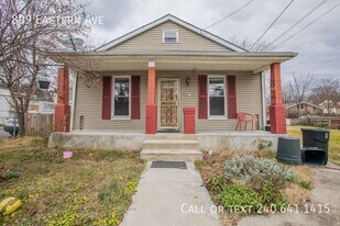 809 Eastern Ave NE in Fairmount Heights, MD - Building Photo