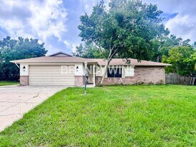 817 Hemlock Terrace in Deltona, FL - Building Photo